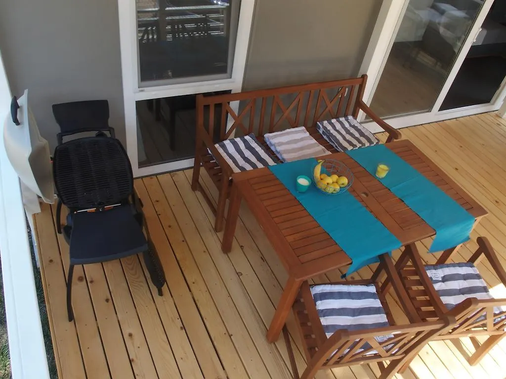 Luxury Mobilehome Lucina Bay Pasman